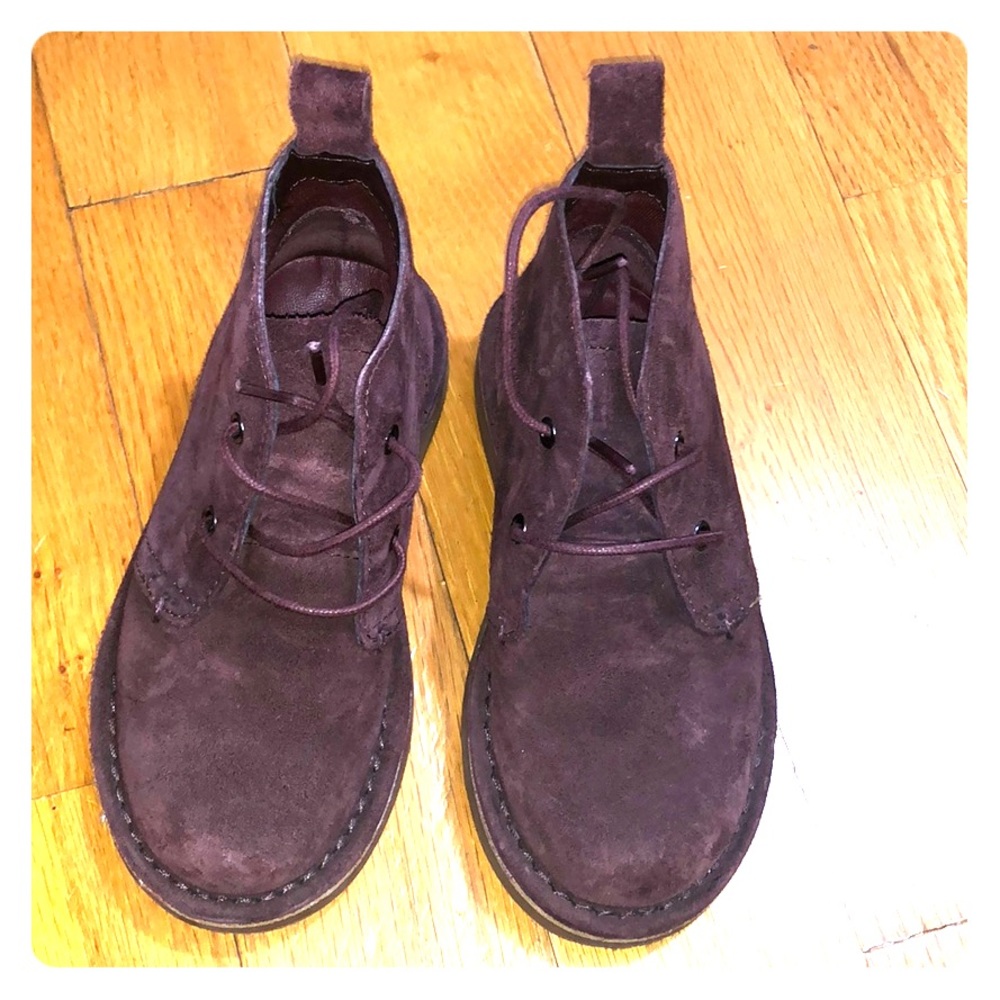 Boys suede boots